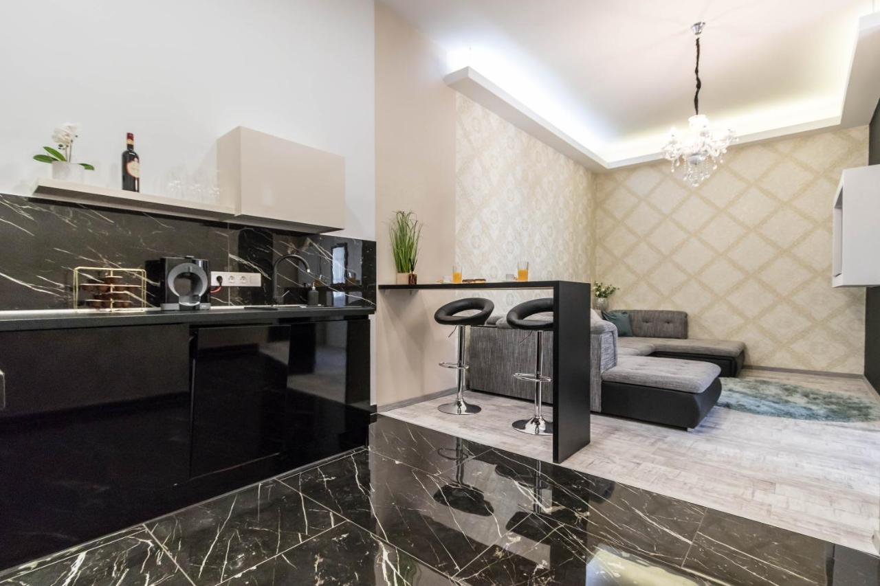George'S Luxury Apartment At Danube Budapest Exteriör bild